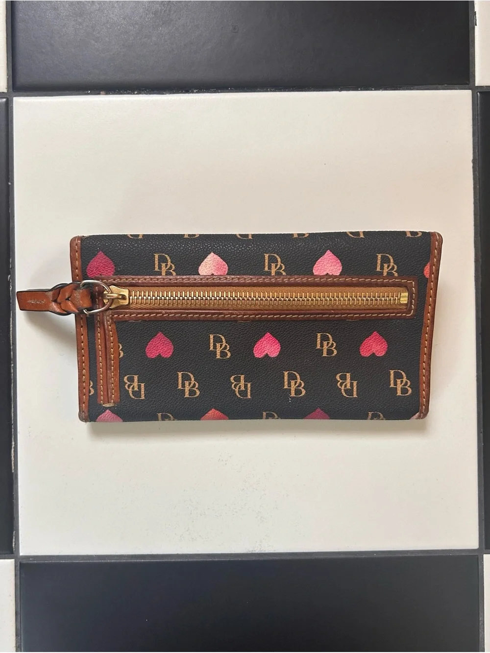Dooney & Bourke Black Greta Continental Clutch Wallet - Pink Hearts and Tan Trim